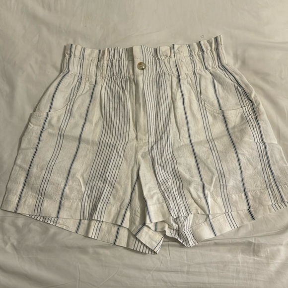 Linen Madewell Shorts - Picture 1 of 2